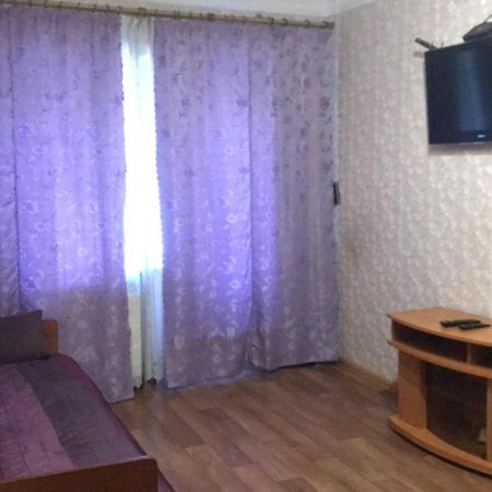 2К Апартаменты Возле Жд Вокзала И Академии 096-55-48-111 Khmel'nyts'kyy Exterior foto